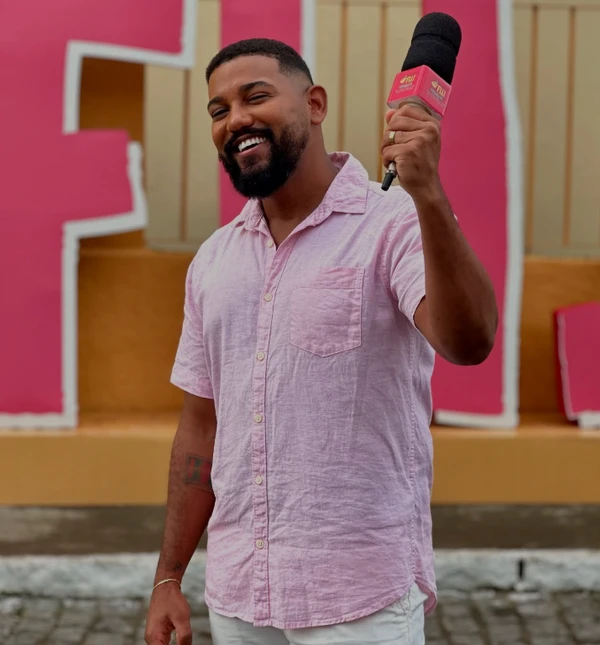 Imagem de Repórter Lucas Almeida